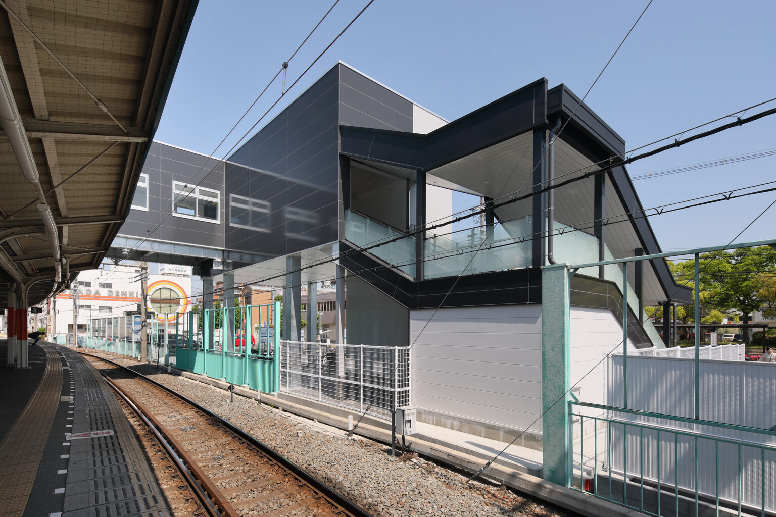 飾磨駅北改札口新設（土木・建築関係）工事